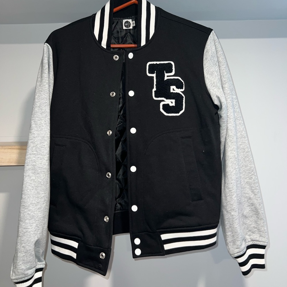 TWOSET varsity jacket black and white